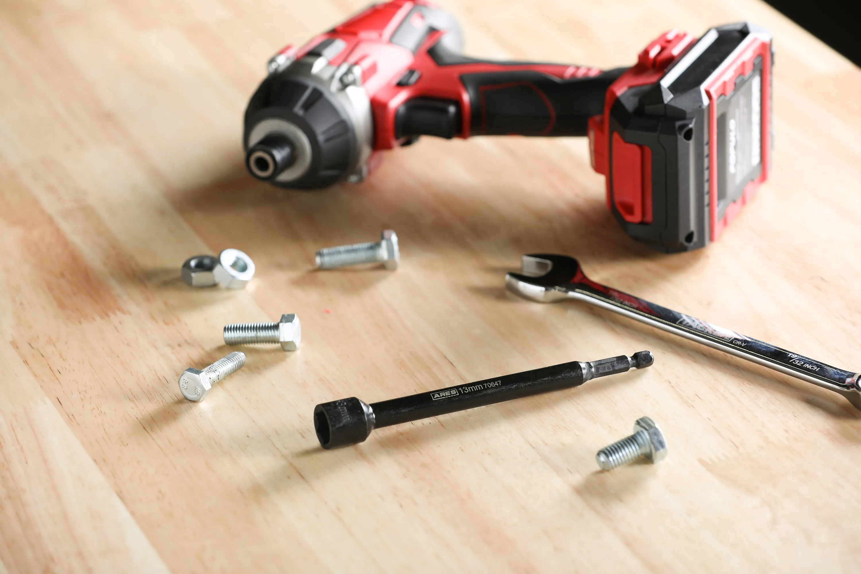 ARES 70647 - 13mm Magnetic Impact Nut Driver