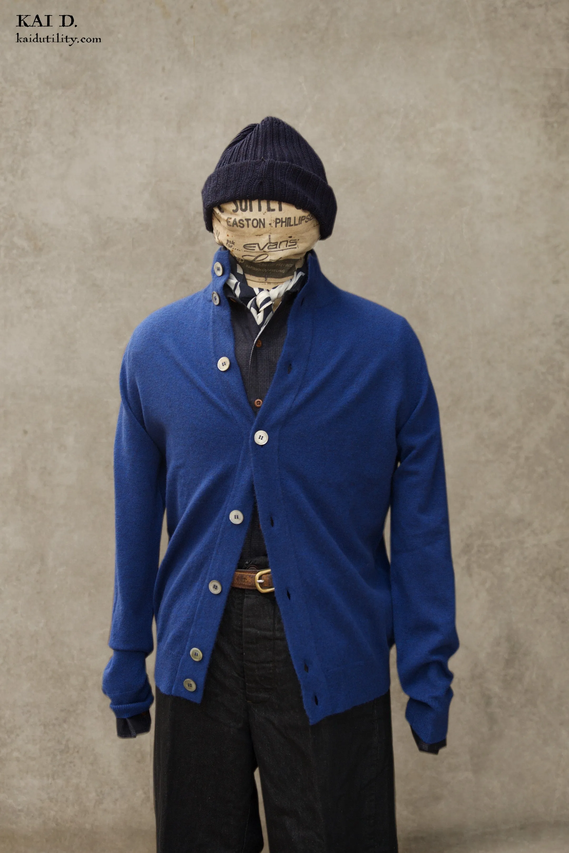 Mongolian Cashmere Cardigan - Brilliant Blue - M